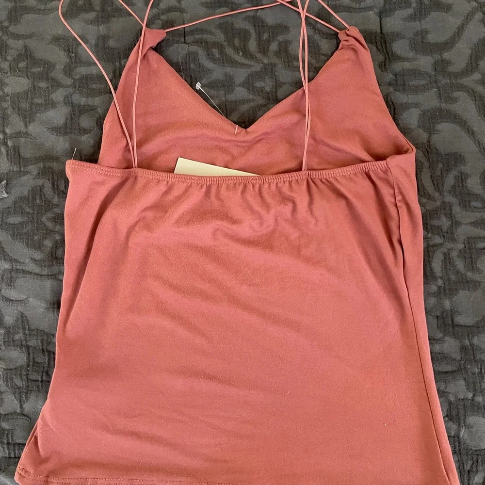 NWT Tank Top - Picture 2 of 3